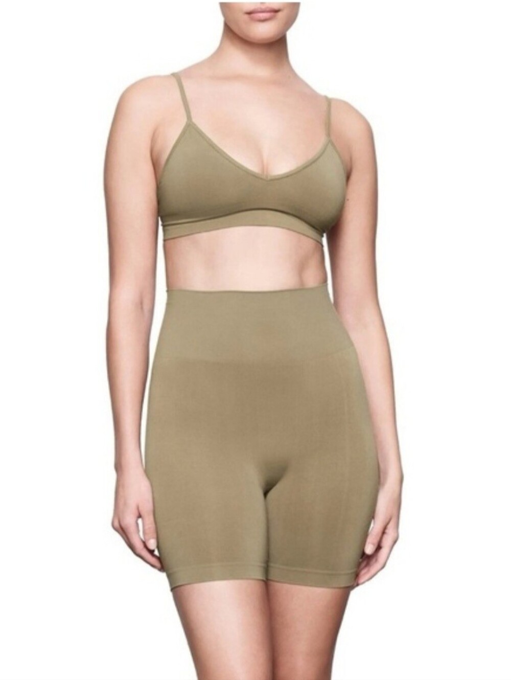 SKIMS Soft Smoothing Seamless Shorts Army Green Women's 4X NWT